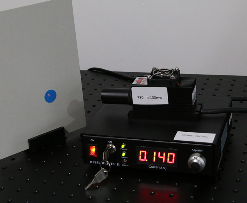 780nm IR TEM00 반도체 레이저 100mW Infrared Laser